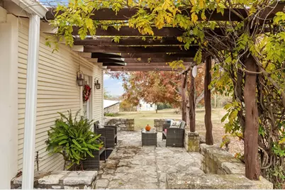 1447 Royal Oaks Loop, Fredericksburg, TX 78624 - Photo 23