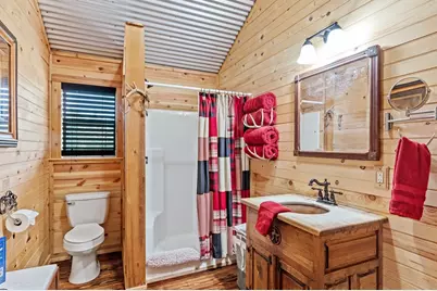 1447 Royal Oaks Loop, Fredericksburg, TX 78624 - Photo 83