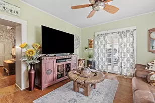 1447 Royal Oaks Loop, Fredericksburg, TX 78624 - Photo 13