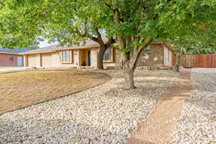 117 Holly Hill, Ingram, TX 78025 - Photo 3