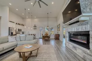 110 Madrona Ln, Fredericksburg, TX 78624 - Photo 13
