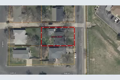 720 S Creek St, Fredericksburg, TX 78624 - Photo 5