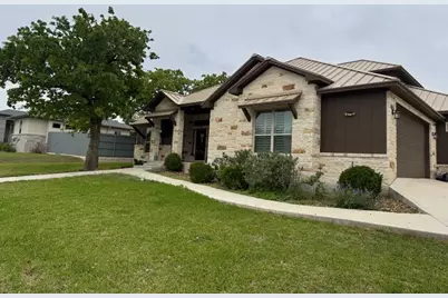 324 Ellebracht Dr #9, Fredericksburg, TX 78624 - Photo 1