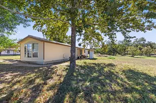 1411 B Democrat St, Blanco, TX 78606 - Photo 15