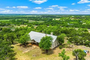 7625 N State Hwy 16, Fredericksburg, TX 78624 - Photo 33
