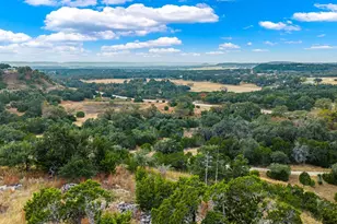 7625 N State Hwy 16, Fredericksburg, TX 78624 - Photo 13