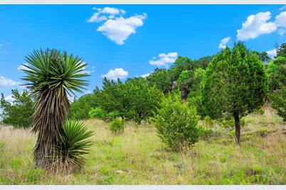 7625 N State Hwy 16, Fredericksburg, TX 78624 - Photo 17