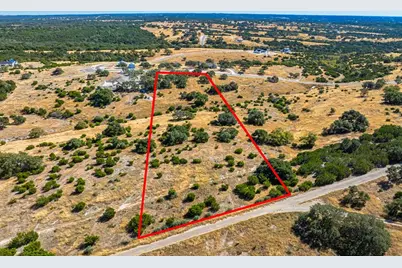 147 Cattlemans Crossing Dr, Kerrville, TX 78028 - Photo 1