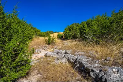 147 Cattlemans Crossing Dr, Kerrville, TX 78028 - Photo 5