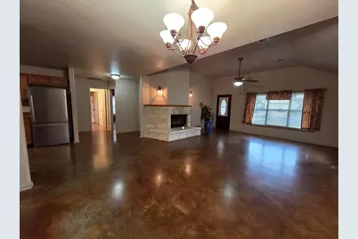 237 S Green Oaks Loop, Fredericksburg, TX 78624 - Photo 7