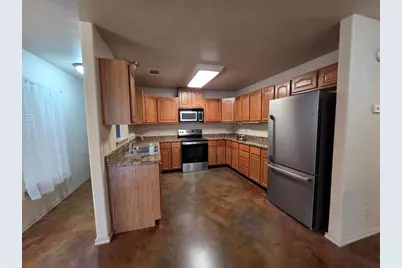 237 S Green Oaks Loop, Fredericksburg, TX 78624 - Photo 9