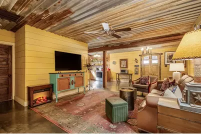 483 E Grand Oaks Dr, Harper, TX 78631 - Photo 19