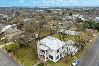 601 Bell St, Fredericksburg, TX 78624 - Photo 41