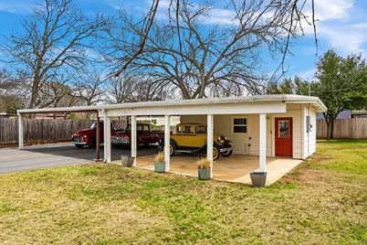 601 Bell St, Fredericksburg, TX 78624 - Photo 35