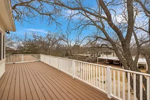 601 Bell St, Fredericksburg, TX 78624 - Photo 27