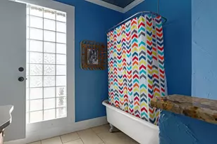 601 Bell St, Fredericksburg, TX 78624 - Photo 25