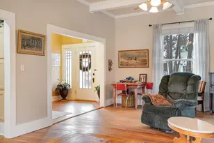 601 Bell St, Fredericksburg, TX 78624 - Photo 3