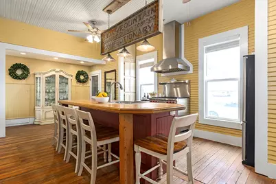 601 Bell St, Fredericksburg, TX 78624 - Photo 9