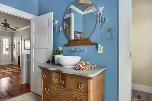 601 Bell St, Fredericksburg, TX 78624 - Photo 17