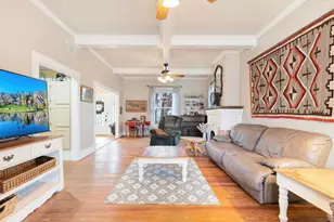 601 Bell St, Fredericksburg, TX 78624 - Photo 5