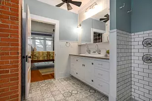 601 Bell St, Fredericksburg, TX 78624 - Photo 23