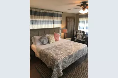 601 Bell St, Fredericksburg, TX 78624 - Photo 35