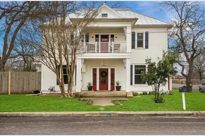 601 Bell St, Fredericksburg, TX 78624 - Photo 1