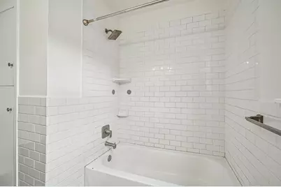 411 W Water St, Kerrville, TX 78028 - Photo 15