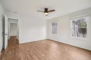 411 W Water St, Kerrville, TX 78028 - Photo 19