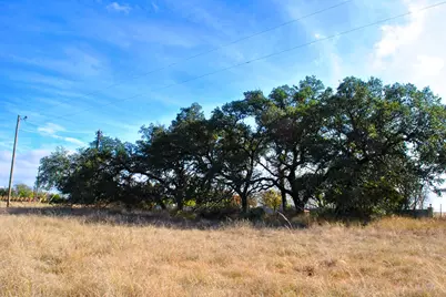 000 W Live Oak Rd, Fredericksburg, TX 78624 - Photo 15