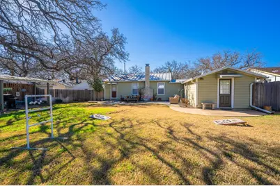 110 Beverly Dr, Fredericksburg, TX 78624 - Photo 27