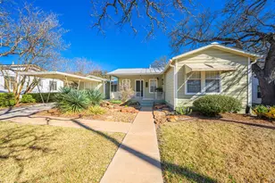 110 Beverly Dr, Fredericksburg, TX 78624 - Photo 3