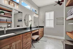 308 Oakhaven Ln, Fredericksburg, TX 78624 - Photo 17