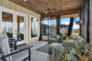 308 Oakhaven Ln, Fredericksburg, TX 78624 - Photo 25