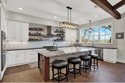 308 Oakhaven Ln, Fredericksburg, TX 78624 - Photo 11