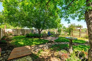 308 Oakhaven Ln, Fredericksburg, TX 78624 - Photo 35