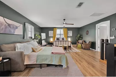 611 W Burbank St, Fredericksburg, TX 78624 - Photo 35