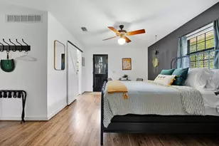 611 W Burbank St, Fredericksburg, TX 78624 - Photo 37