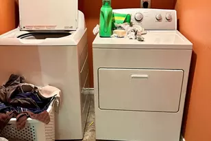 306 W Park St, Fredericksburg, TX 78624 - Photo 7