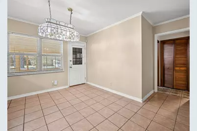 612 Bluebonnet, Fredericksburg, TX 78624 - Photo 5