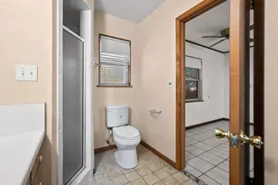 612 Bluebonnet, Fredericksburg, TX 78624 - Photo 23