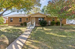 612 Bluebonnet, Fredericksburg, TX 78624 - Photo 1