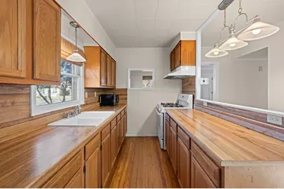 401 E Morse St, Fredericksburg, TX 78624 - Photo 5