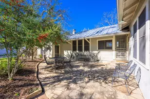 401 E Morse St, Fredericksburg, TX 78624 - Photo 15