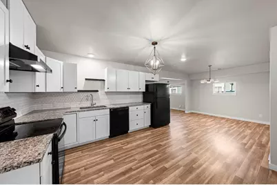 309 W College St, Fredericksburg, TX 78624 - Photo 9