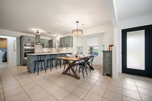 216 Edgewood Dr, Fredericksburg, TX 78624 - Photo 9