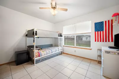 216 Edgewood Dr, Fredericksburg, TX 78624 - Photo 17