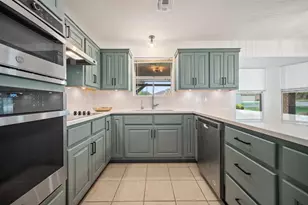 216 Edgewood Dr, Fredericksburg, TX 78624 - Photo 11