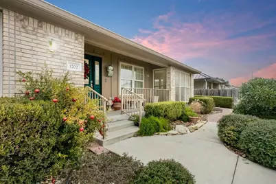 1702 Cherrywood Dr, Fredericksburg, TX 78624 - Photo 1