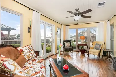 1702 Cherrywood Dr, Fredericksburg, TX 78624 - Photo 5